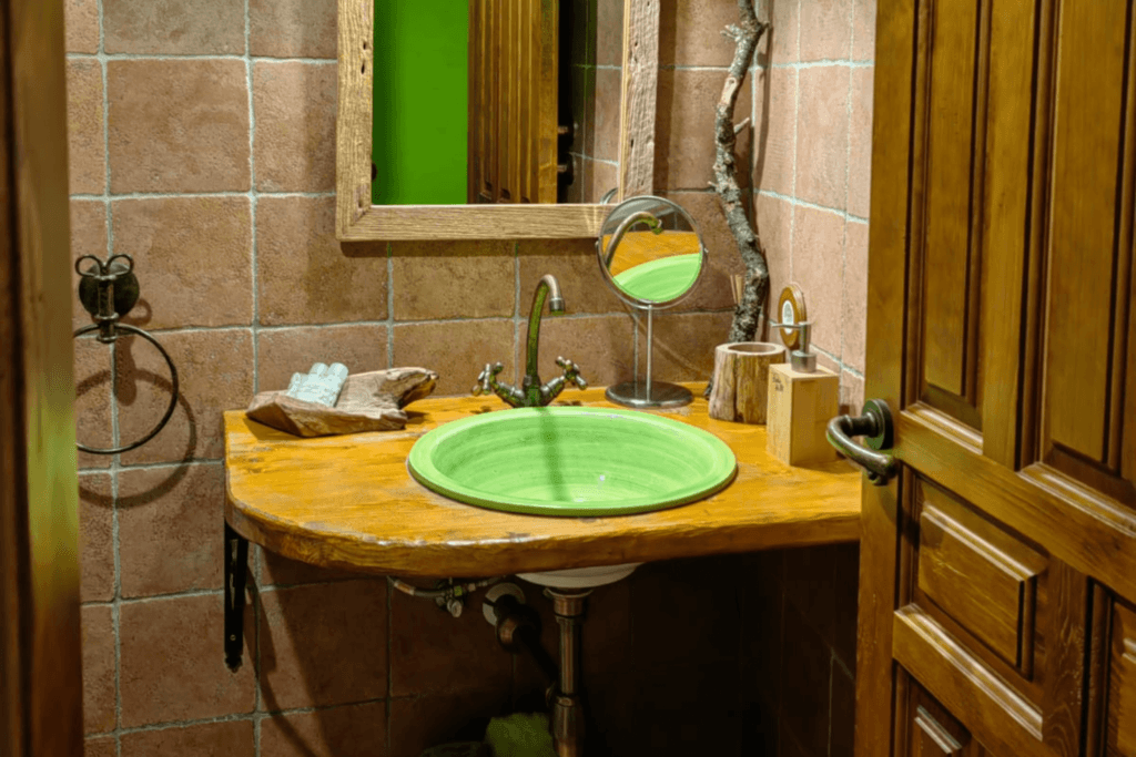el bosque el planeta escondido bañera hidromasaje en segovia Hotel Rural en Segovia para Escapadas Románticas