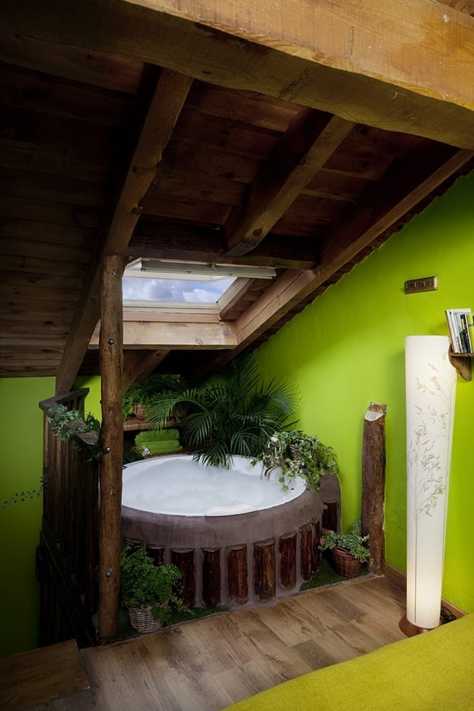 habitacion el bosque con jacuzzi