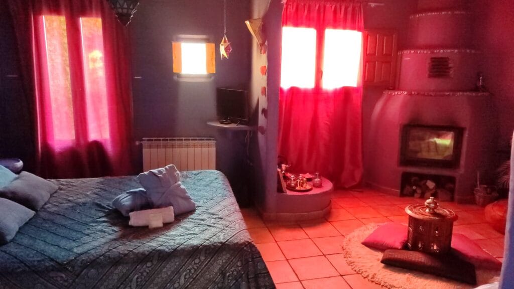 habitacion el bosque con jacuzzi