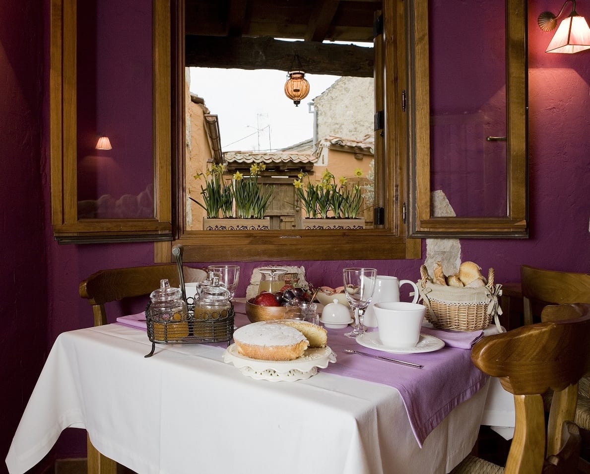 Desayuno incluido en el hotel rural El Planeta Escondido, Segovia